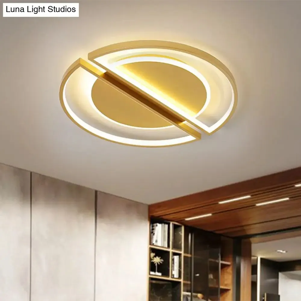 16.5"/20.5" LED Bedroom Flush Mount Lamp - Simple Gold Ceiling Light with Round Shade in Warm/White Light