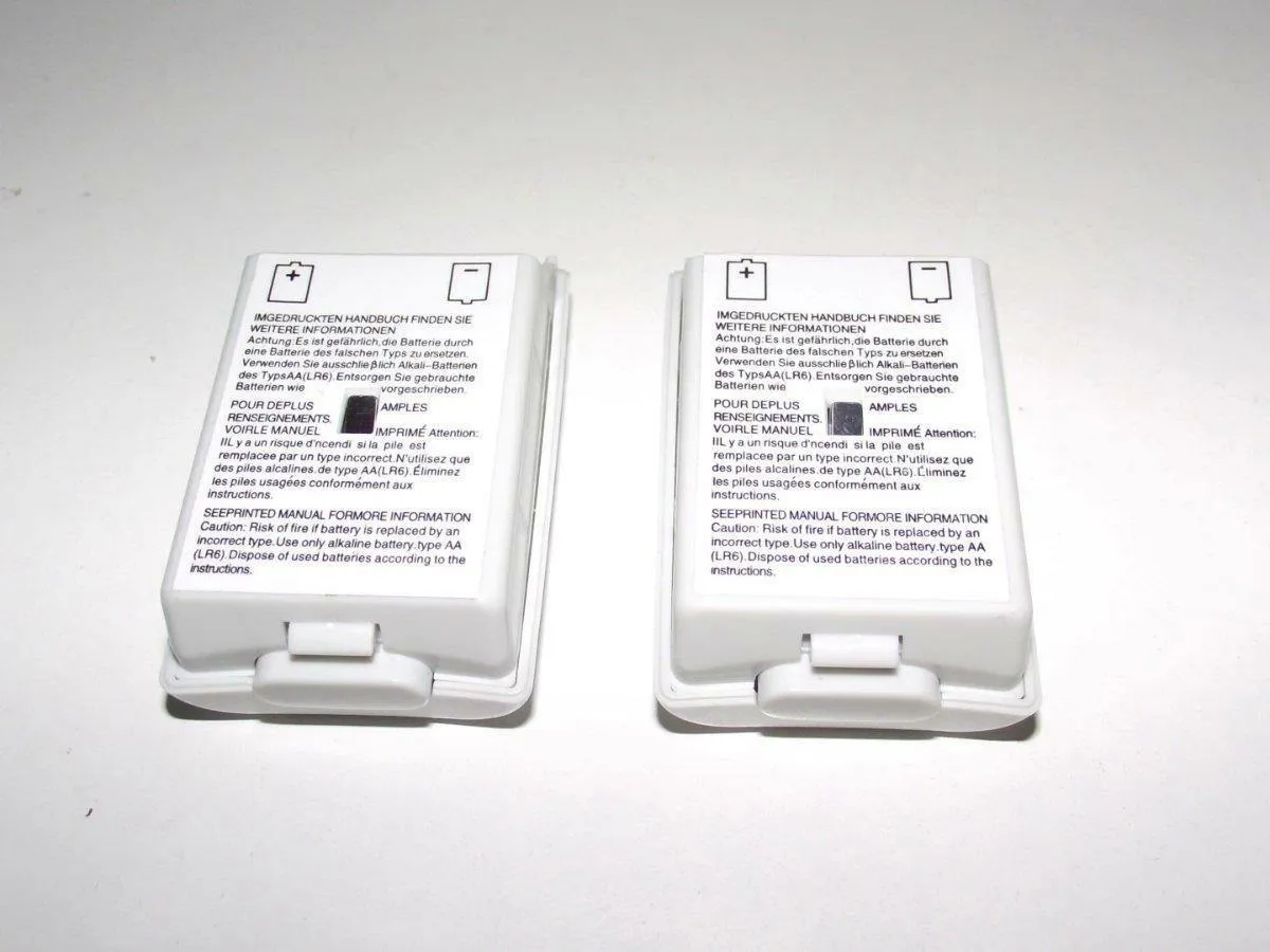 2 x White Microsoft Xbox 360 Remote Controller Battery Cover Clip Case AA