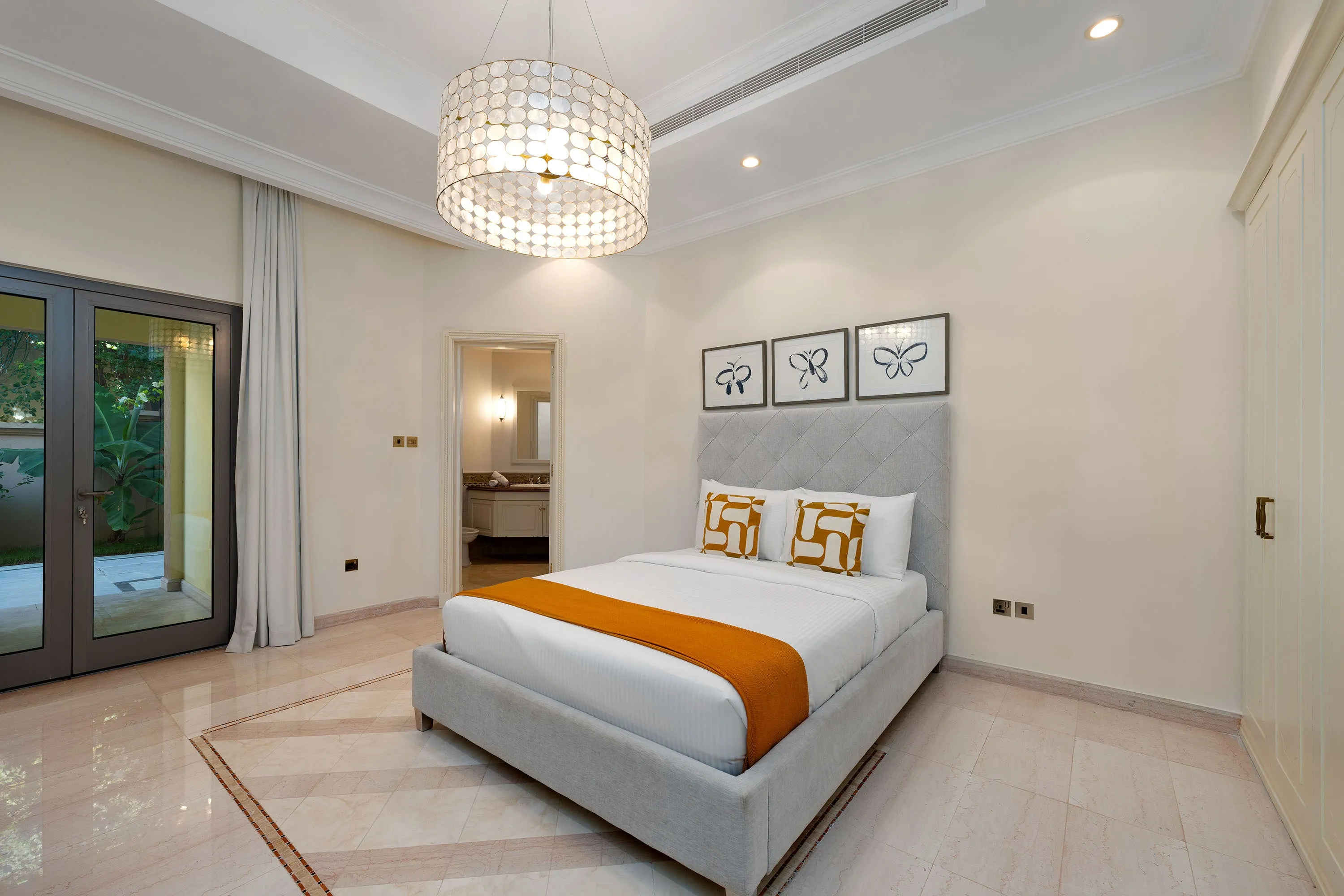 Exclusive Villa w/ Private Pool, Garden & Beach