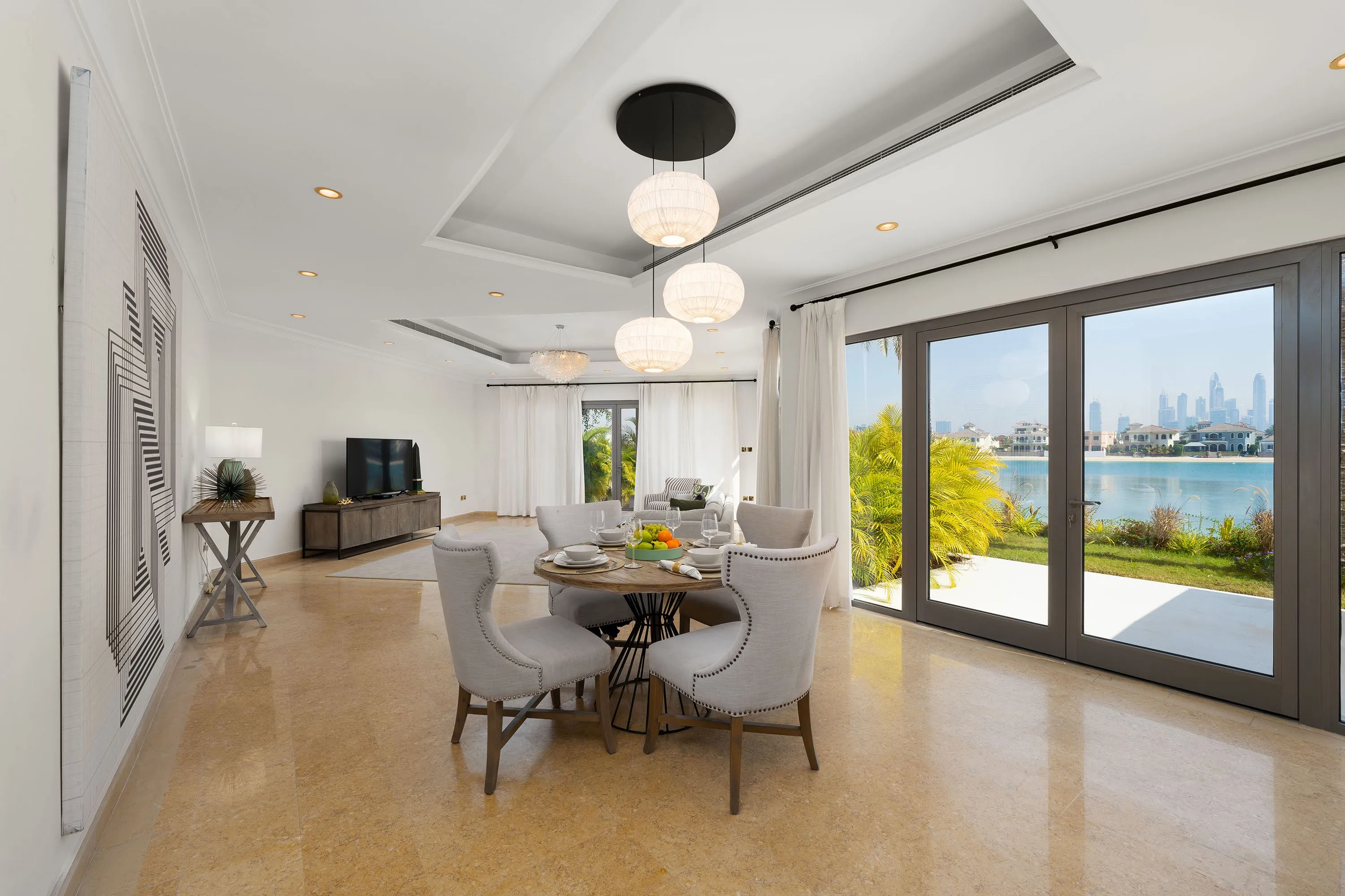 Exclusive Villa w/ Private Pool, Garden & Beach
