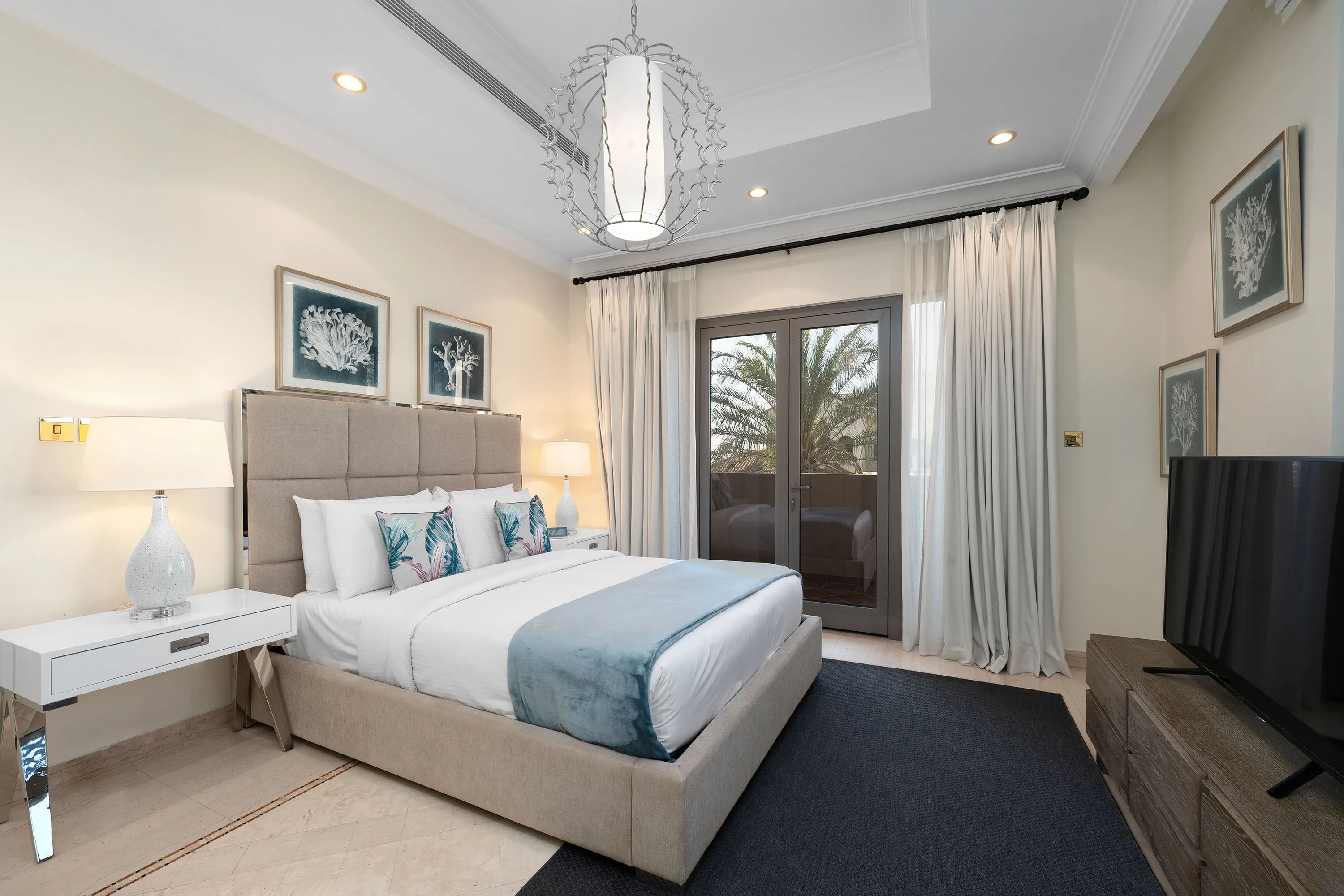 Exclusive Villa w/ Private Pool, Garden & Beach