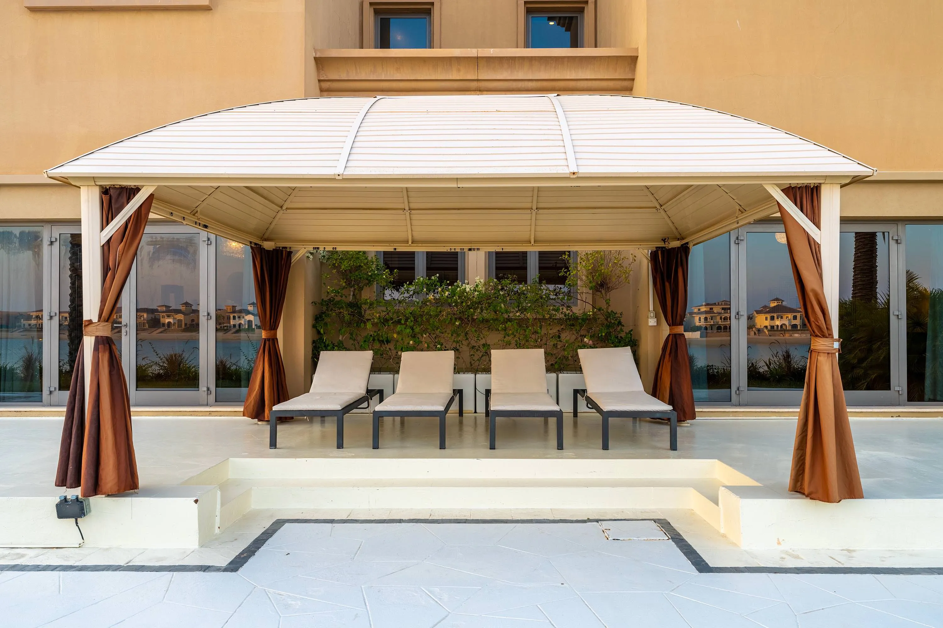 Exclusive Villa w/ Private Pool, Garden & Beach