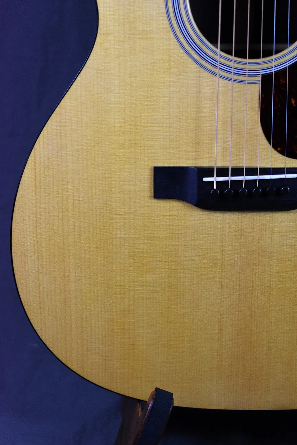 Martin OM-21