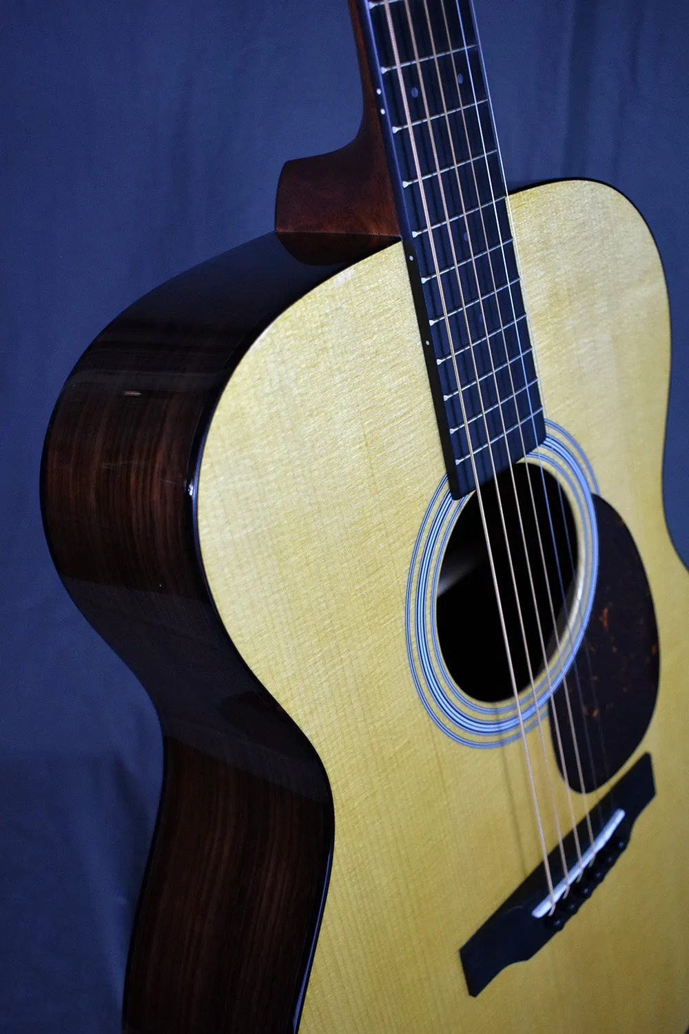Martin OM-21