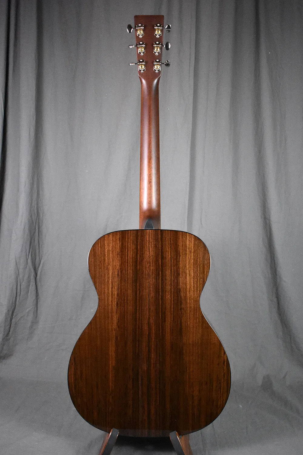 Martin OM-21
