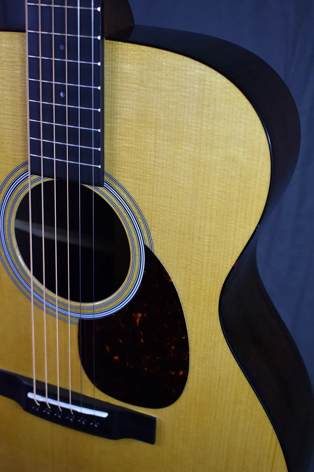 Martin OM-21