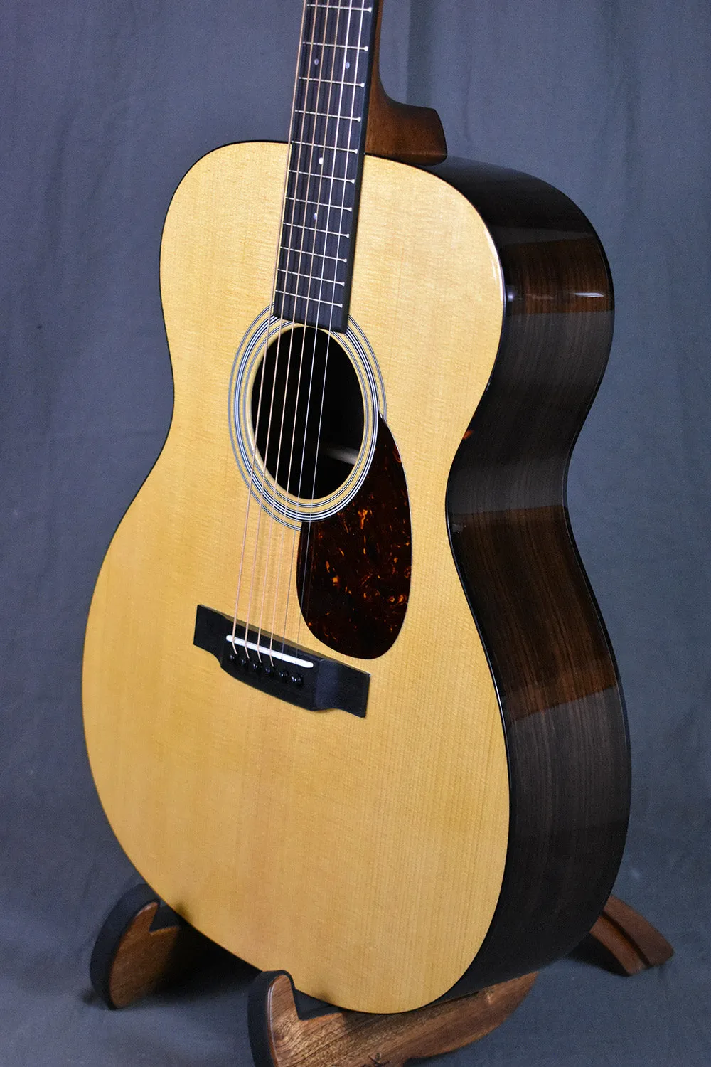 Martin OM-21
