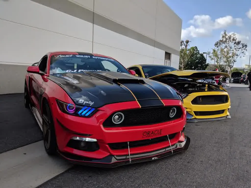 Oracle Headlight DRL   Halo Kit Ford Mustang V6 GT Shelby (15-17) Dynamic ColorSHIFT 1335-332