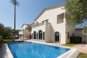 Private Pool & Beach Access Villa w/ Cinematic Vws