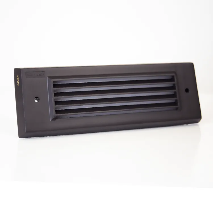 STBCC17-3CCT Brass Step Light