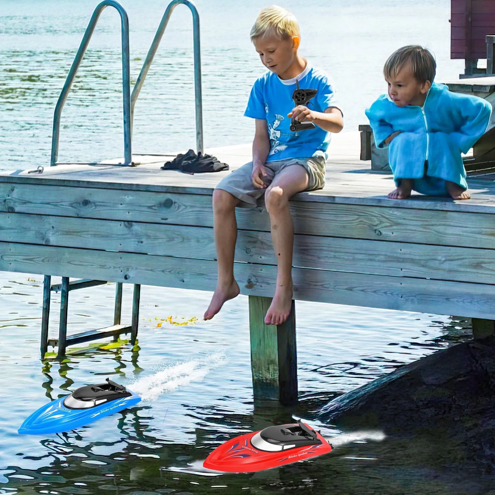 WHIZMAX 2PACK 10km/H 2.4G High Speed Remote Control Boats (Blue Red)